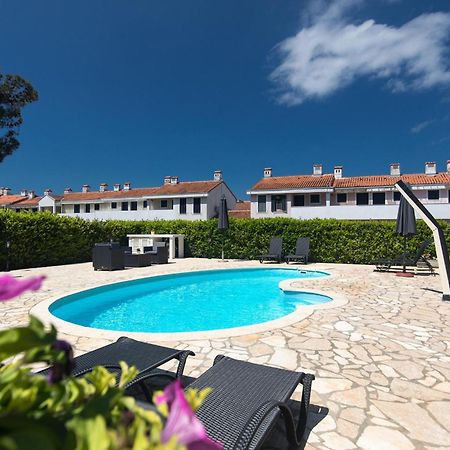 Holiday Home Ore Malinska Eksteriør bilde