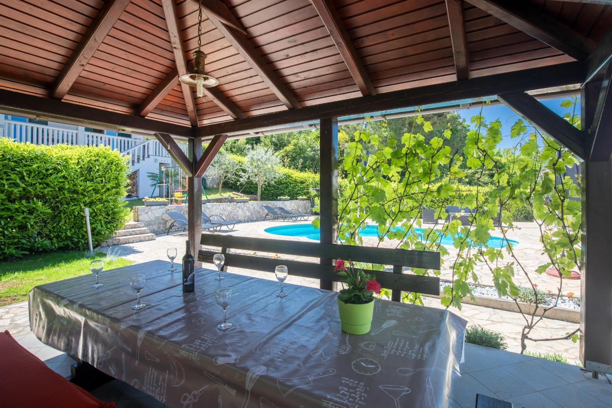 Holiday Home Ore Malinska Eksteriør bilde
